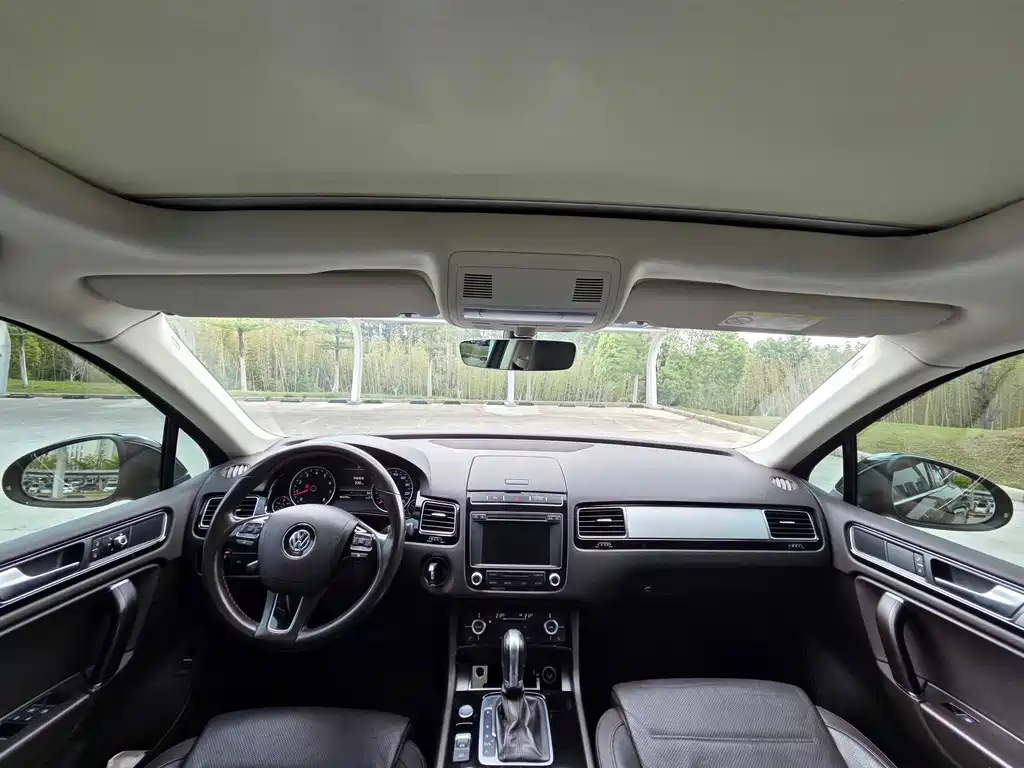Volkswagen Touareg — миниатюра 19