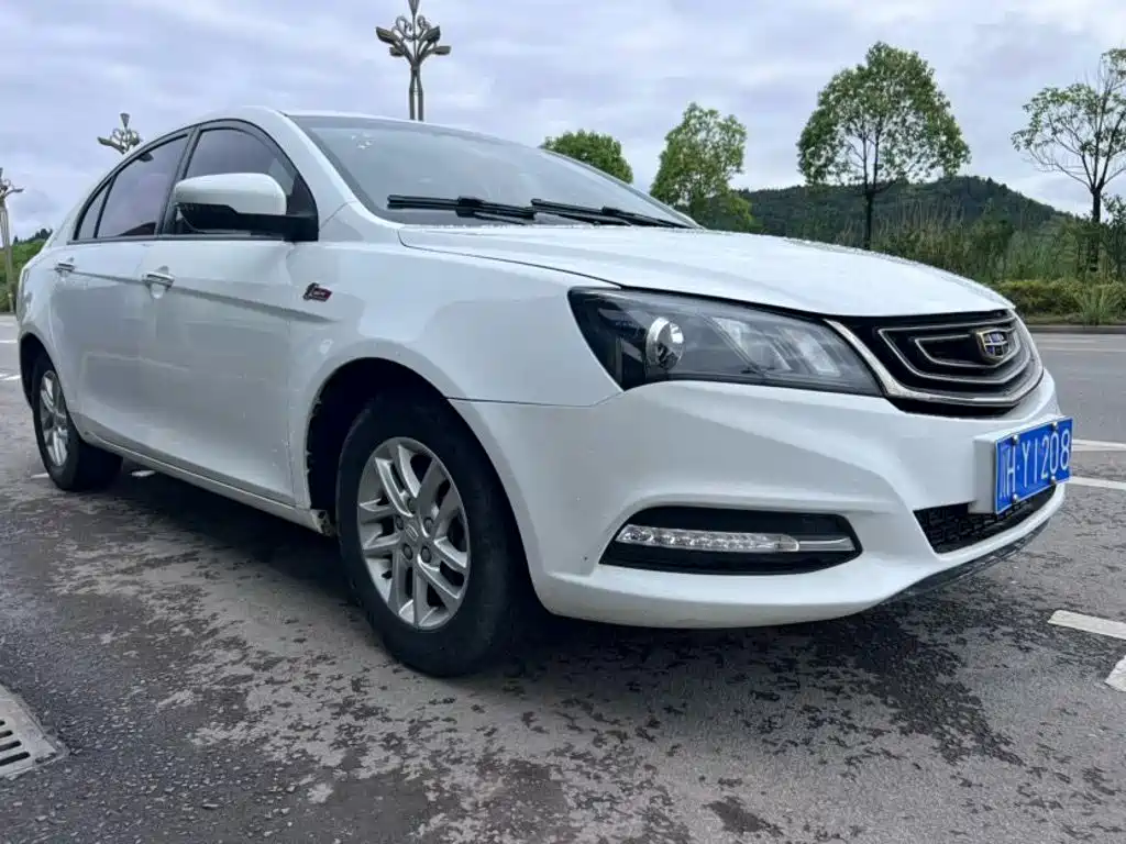 Geely Emgrand — миниатюра 3