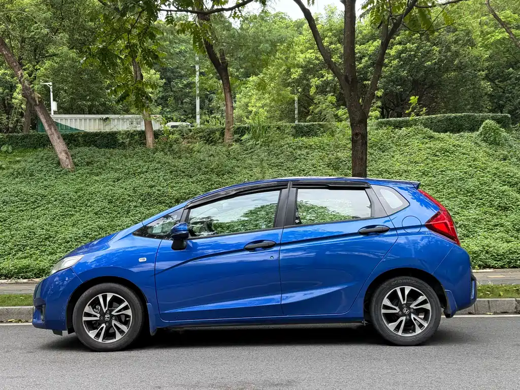 Honda Fit — миниатюра 3