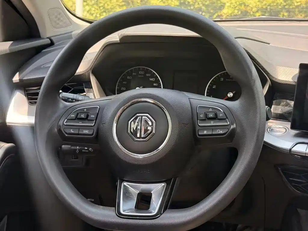 MG MG5 180DVVT Manual Youth Luxury Edition, фото 5