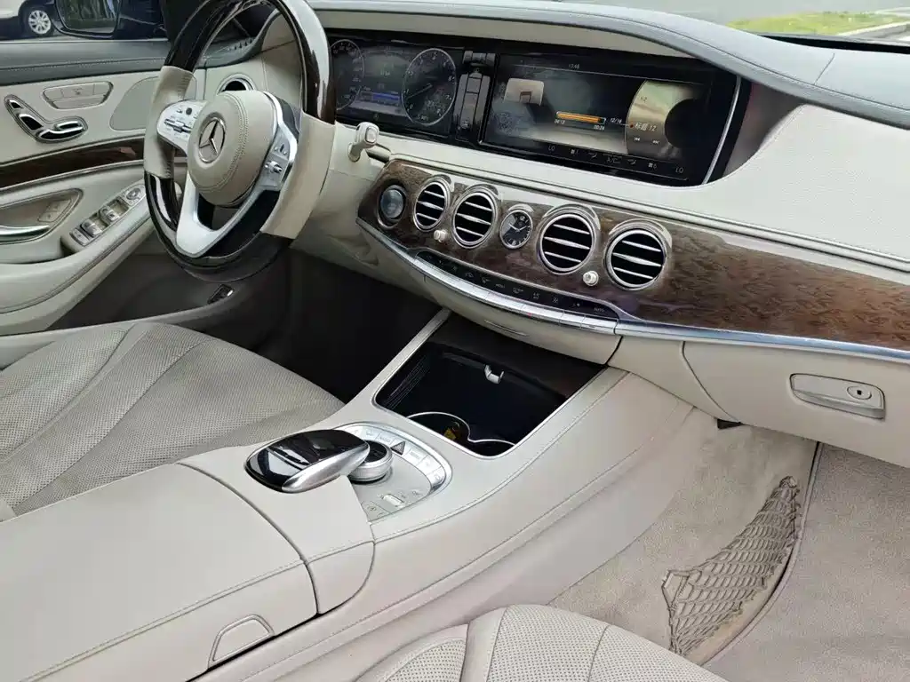 Mercedes-Benz S-Class — миниатюра 6