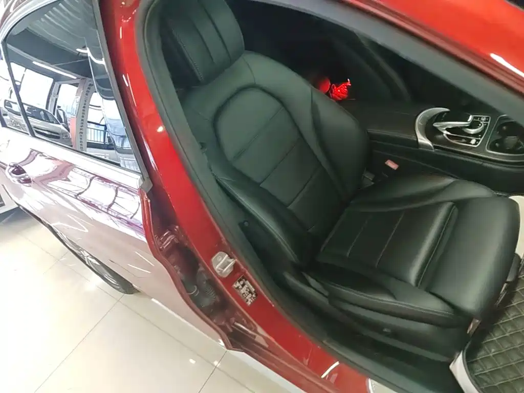Mercedes-Benz C-Class — миниатюра 25