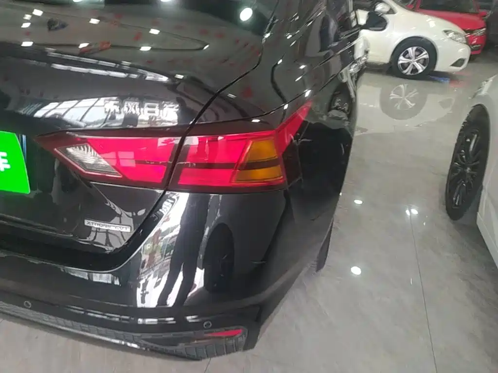 Nissan Teana — миниатюра 8