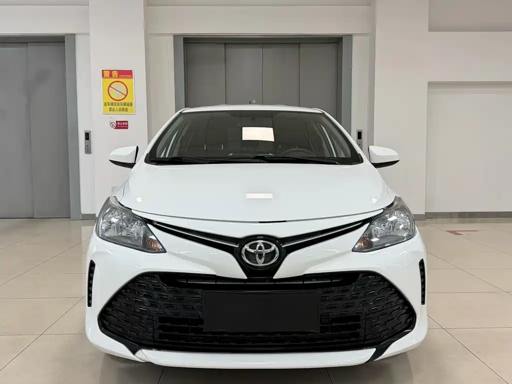 Toyota Vios FS — миниатюра 3