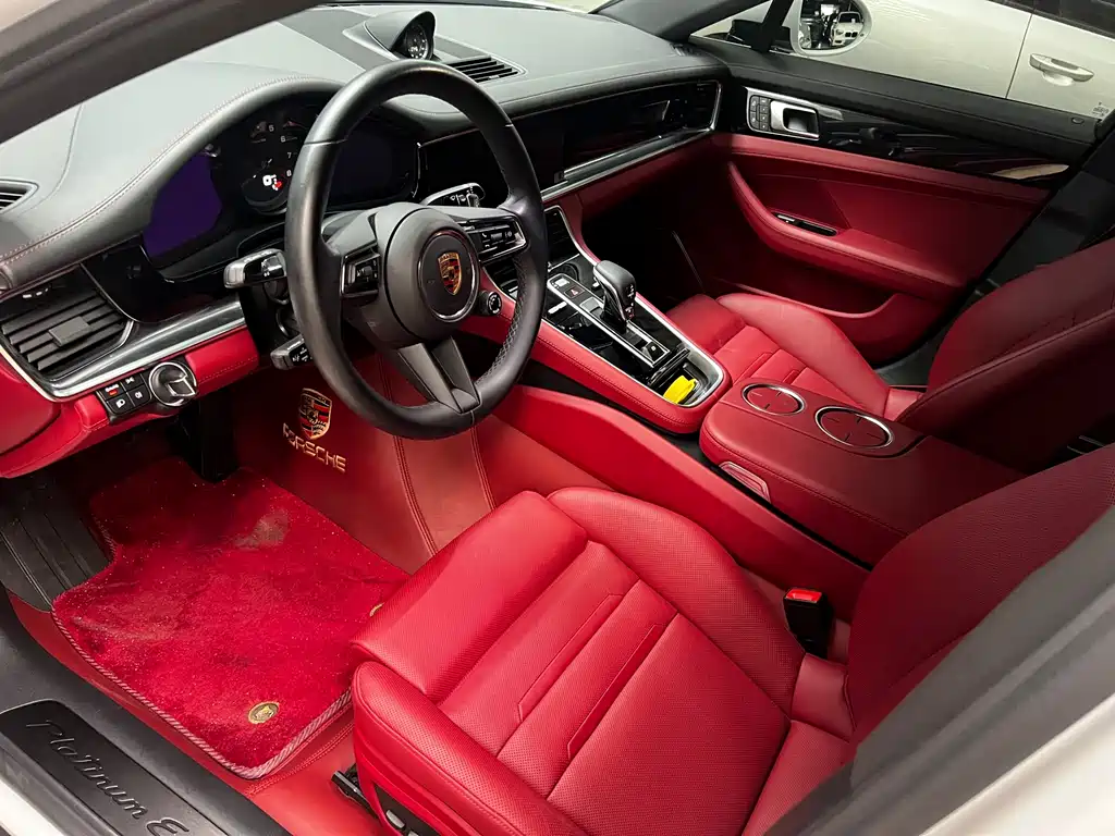 Porsche Panamera — миниатюра 7