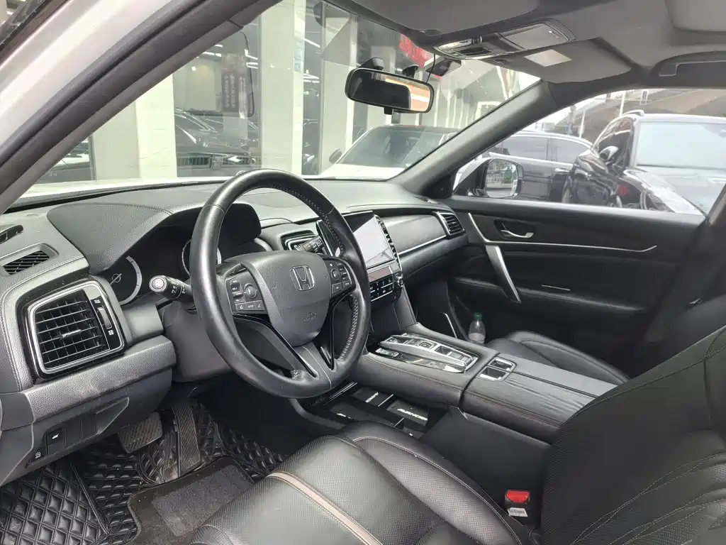 Honda UR-V — миниатюра 3