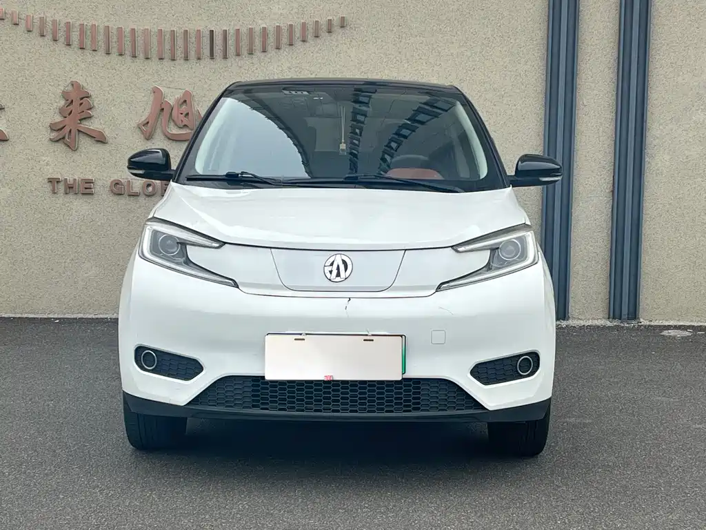 Dongfeng EV YOUNG Guang Xiaoxin — миниатюра 2