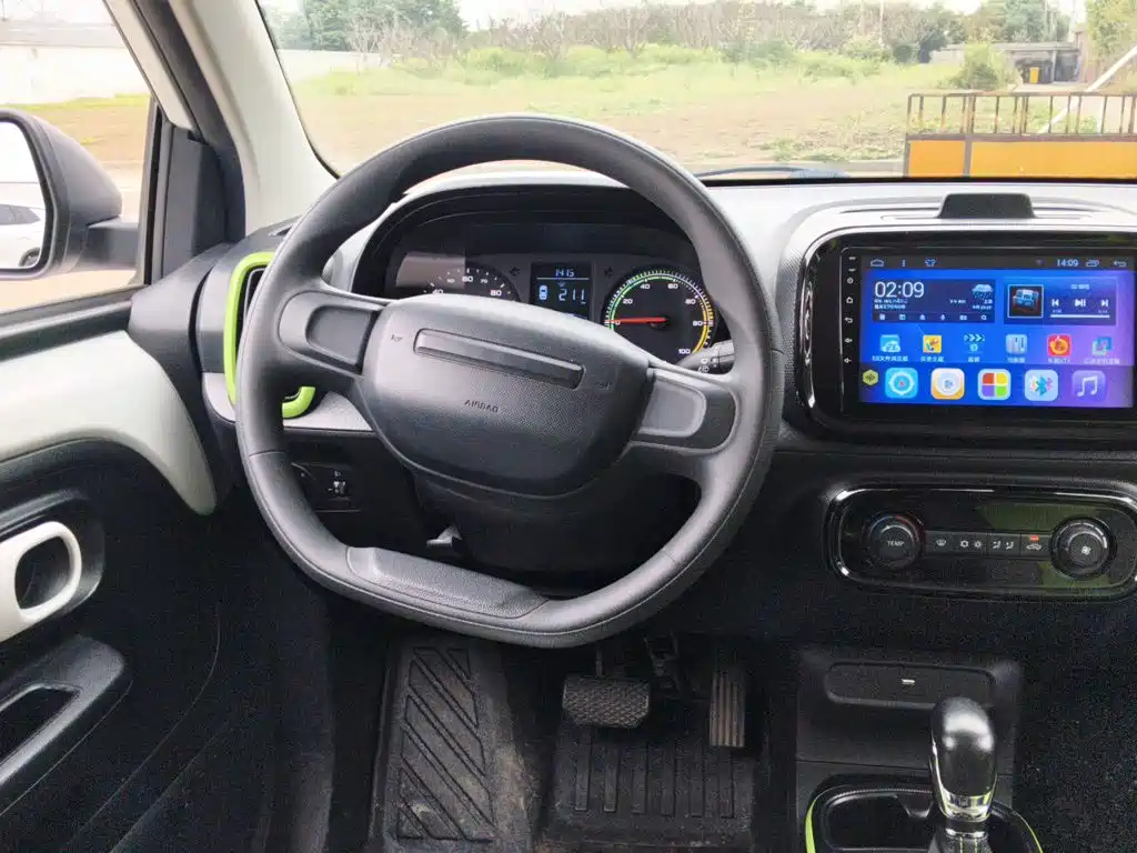 Roewe Clever — миниатюра 6