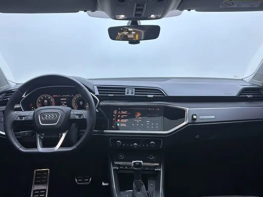 Audi Q3 — миниатюра 13