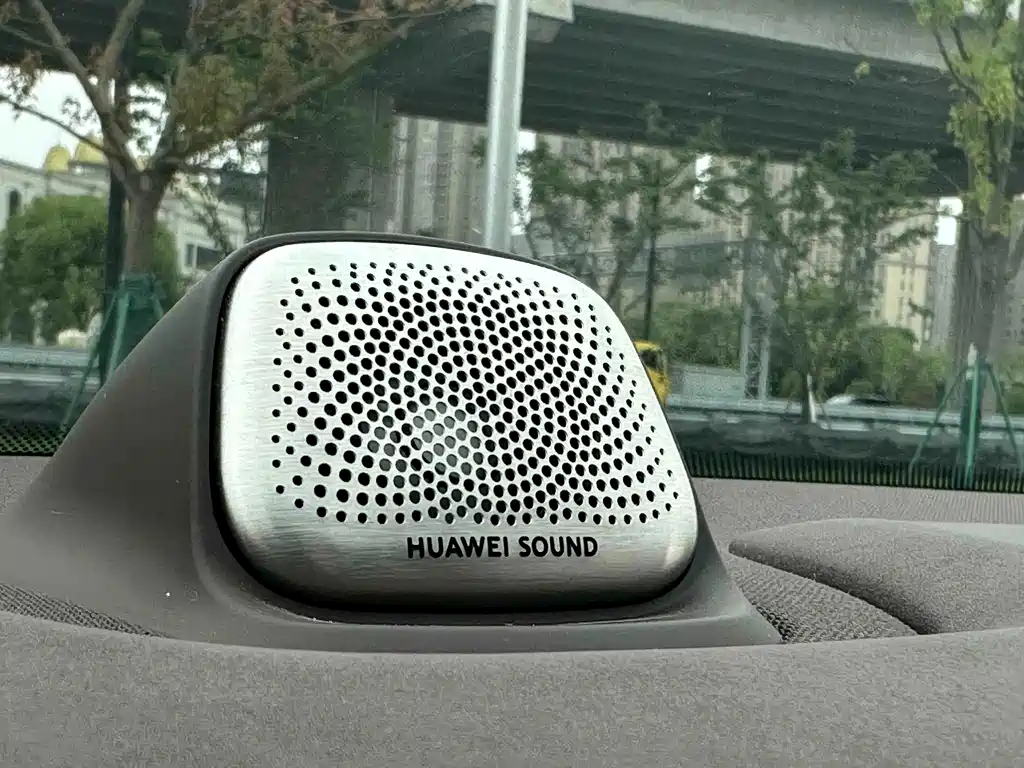 AITO AITO M7 — миниатюра 14