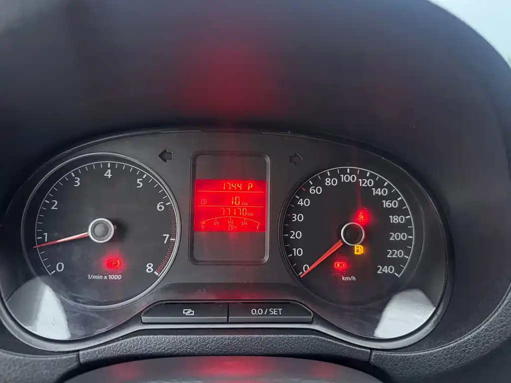 Volkswagen Polo — миниатюра 5