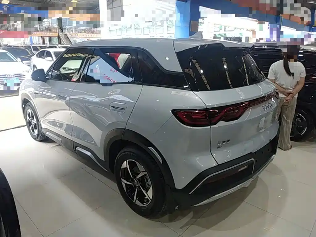 BYD Yuan UP — миниатюра 5