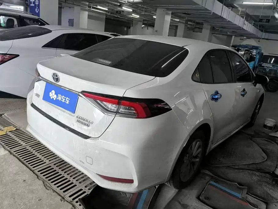 Toyota Corolla — миниатюра 3