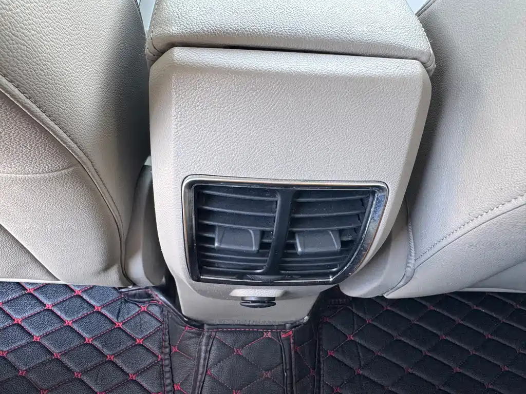 Ford Kuga 2.0L GTDi 4WD Elite Type, фото 13