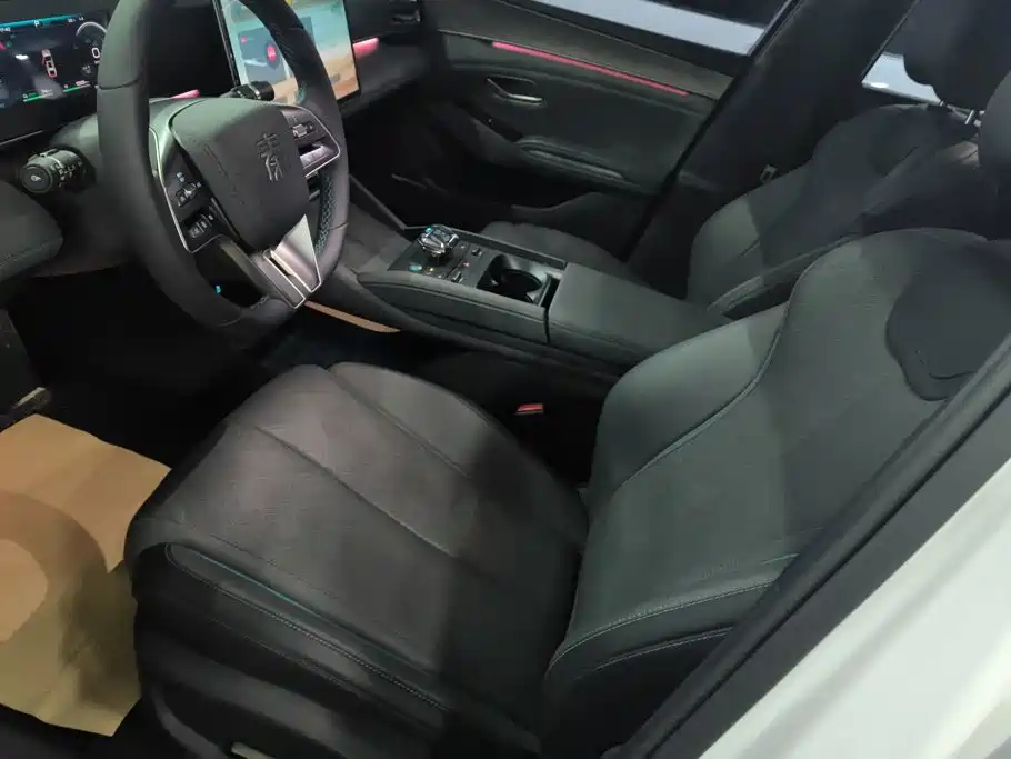 BYD Qin L — миниатюра 9