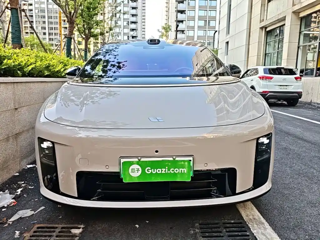 Li Auto Li i8 — миниатюра 3