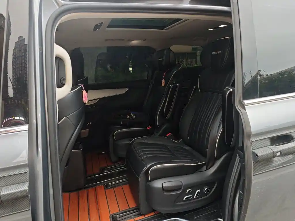 Roewe iMAX8 — миниатюра 18