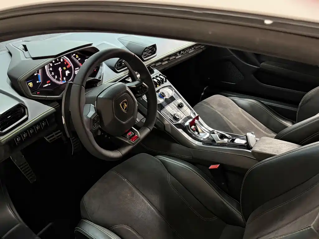 Lamborghini Huracán — миниатюра 10