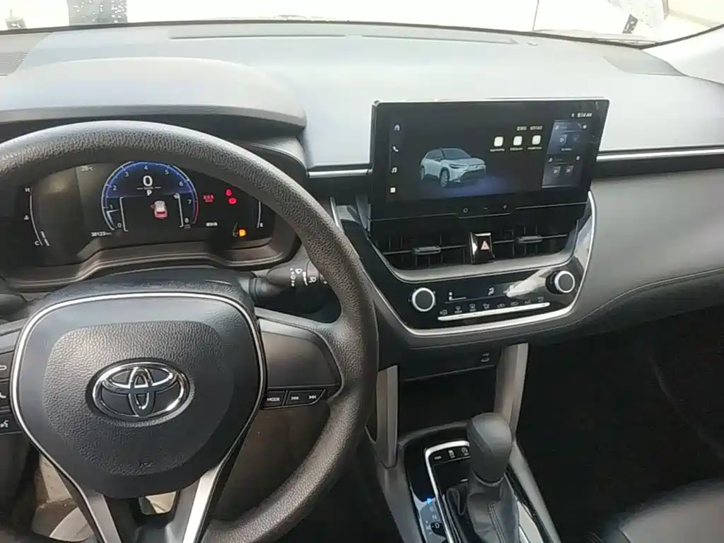 Toyota Frontlander — миниатюра 10