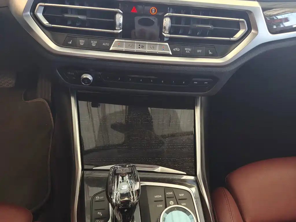BMW 3 Series — миниатюра 14
