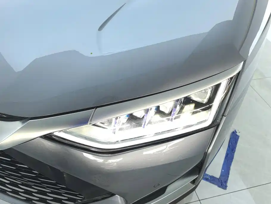 BYD Han — миниатюра 5