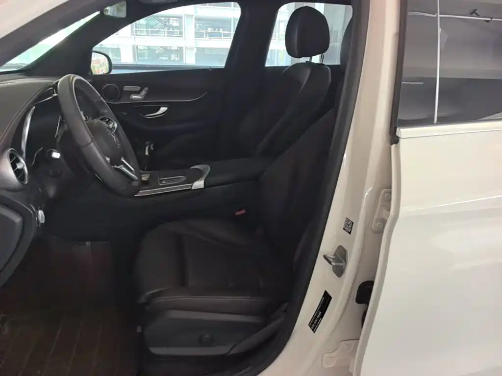 Mercedes-Benz GLC — миниатюра 15