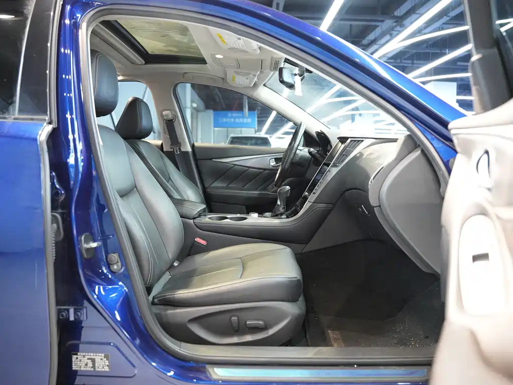 Infiniti Q50L — миниатюра 17