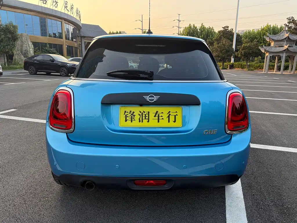 MINI Mini — миниатюра 6