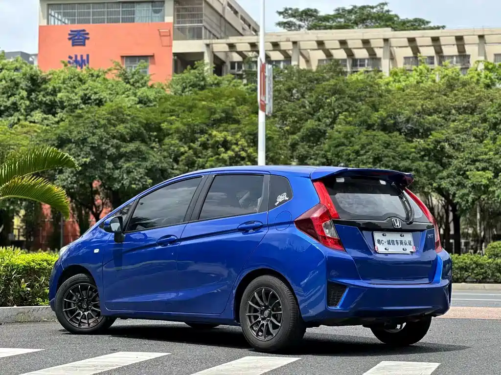 Honda Fit — миниатюра 2