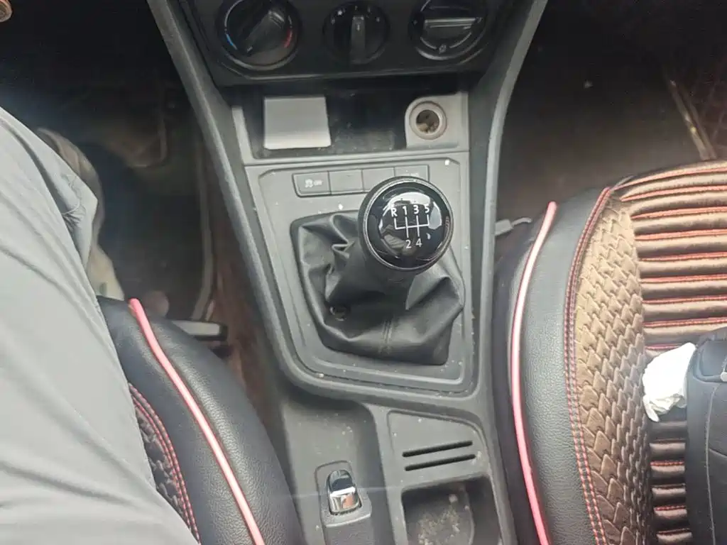 Volkswagen Lavida — миниатюра 14