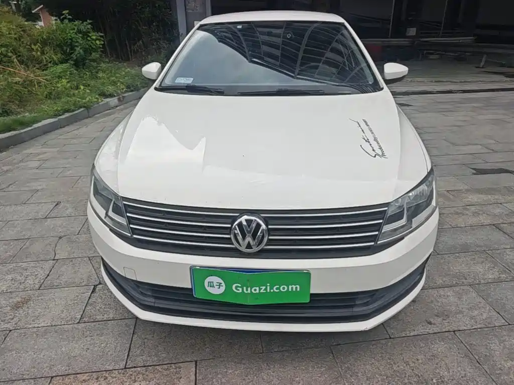 Volkswagen Lavida — миниатюра 3