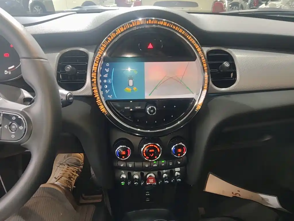 MINI Mini — миниатюра 13