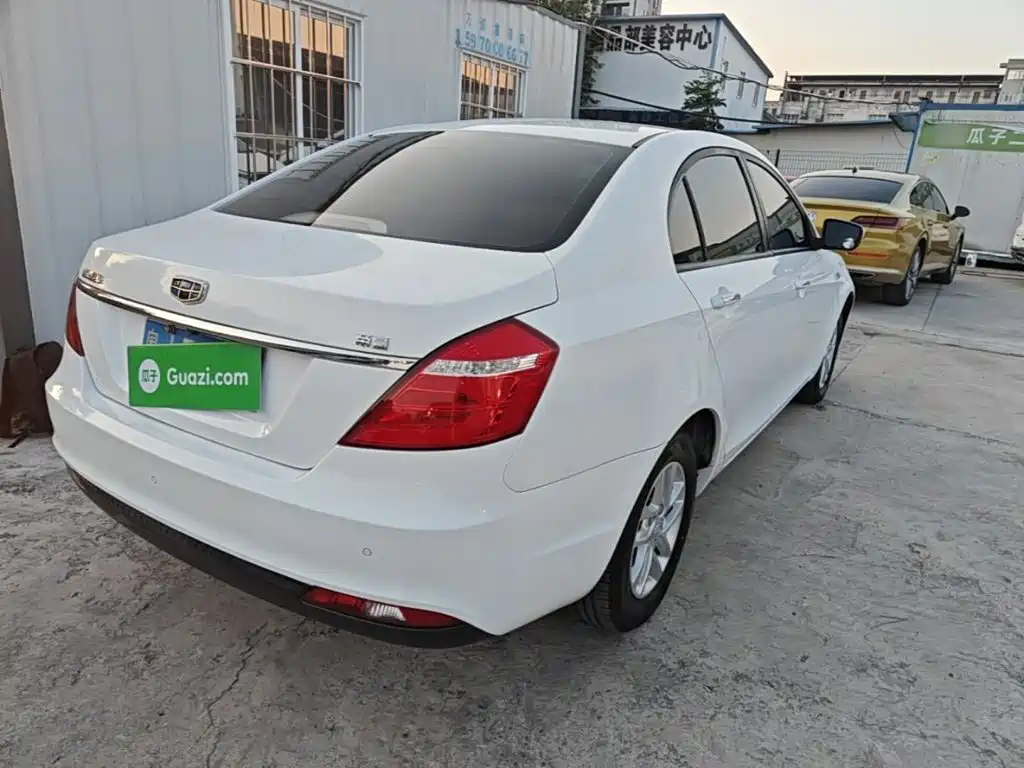 Geely Emgrand — миниатюра 7