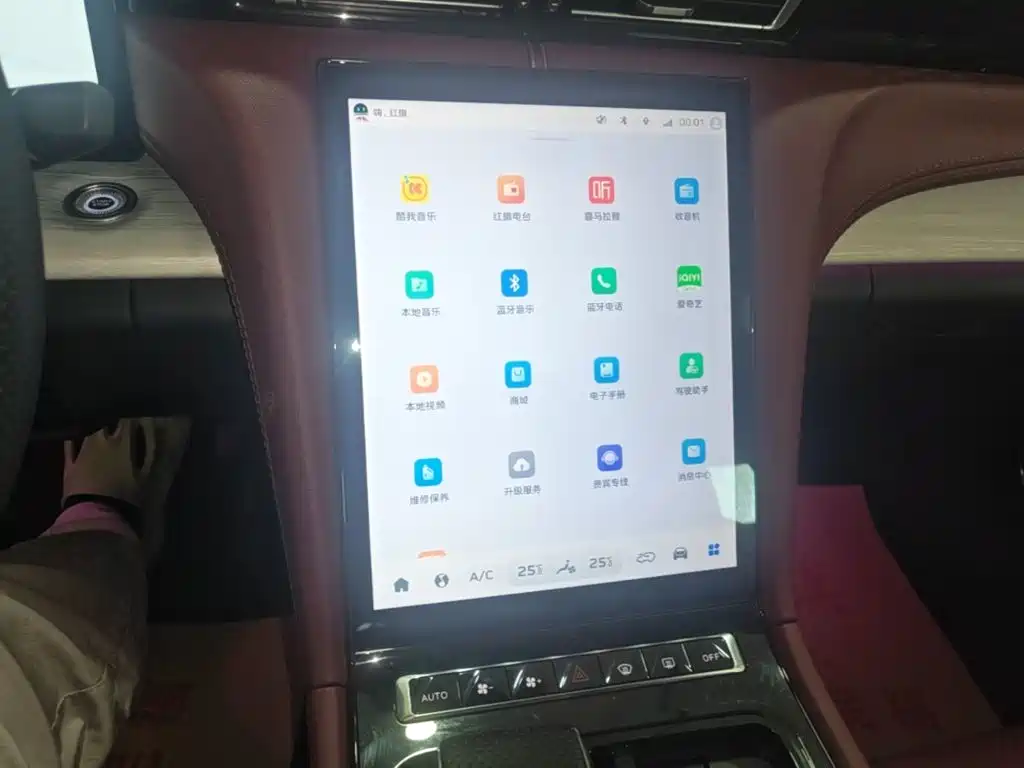 Hongqi Hongqi H5 PHEV — миниатюра 13