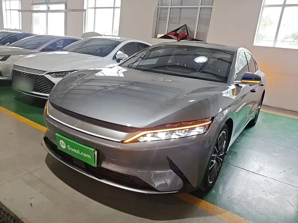 BYD Han — миниатюра 2