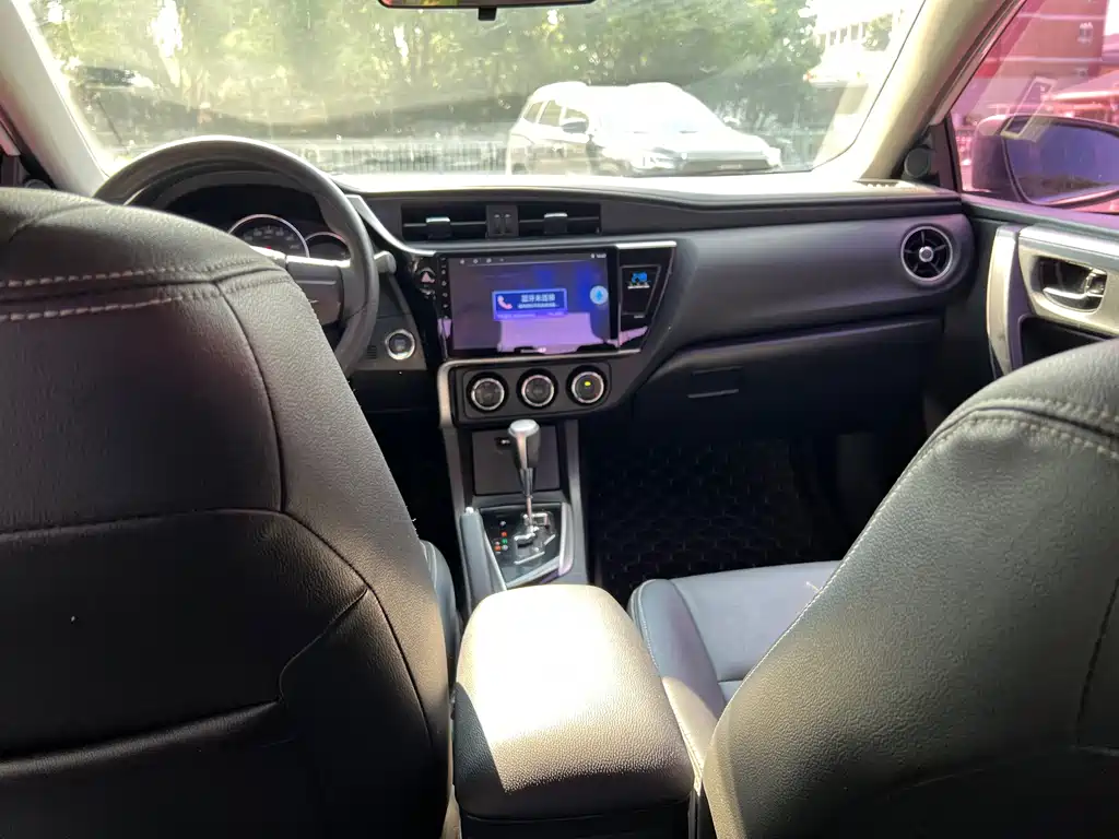 Toyota Corolla — миниатюра 13