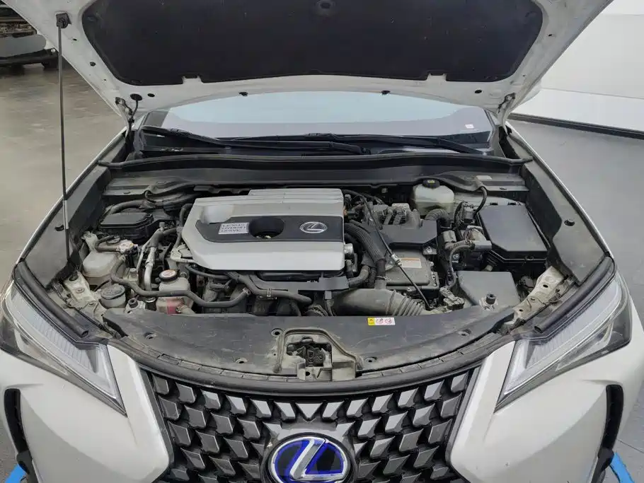 Lexus UX — миниатюра 10