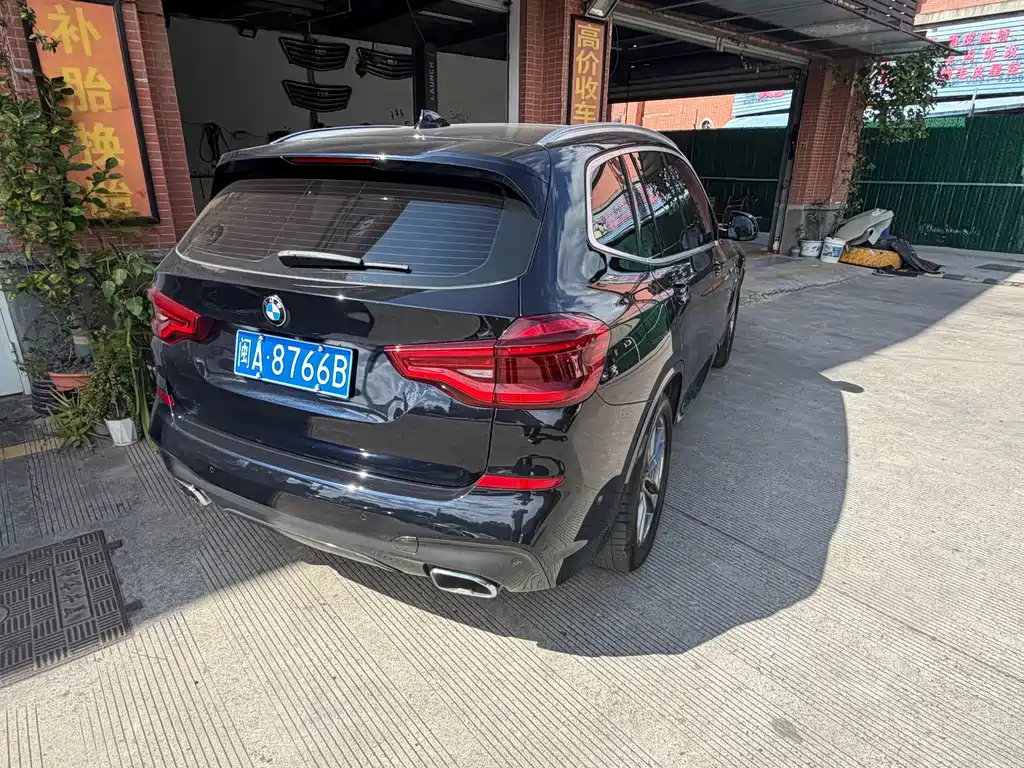 BMW X3 — миниатюра 11