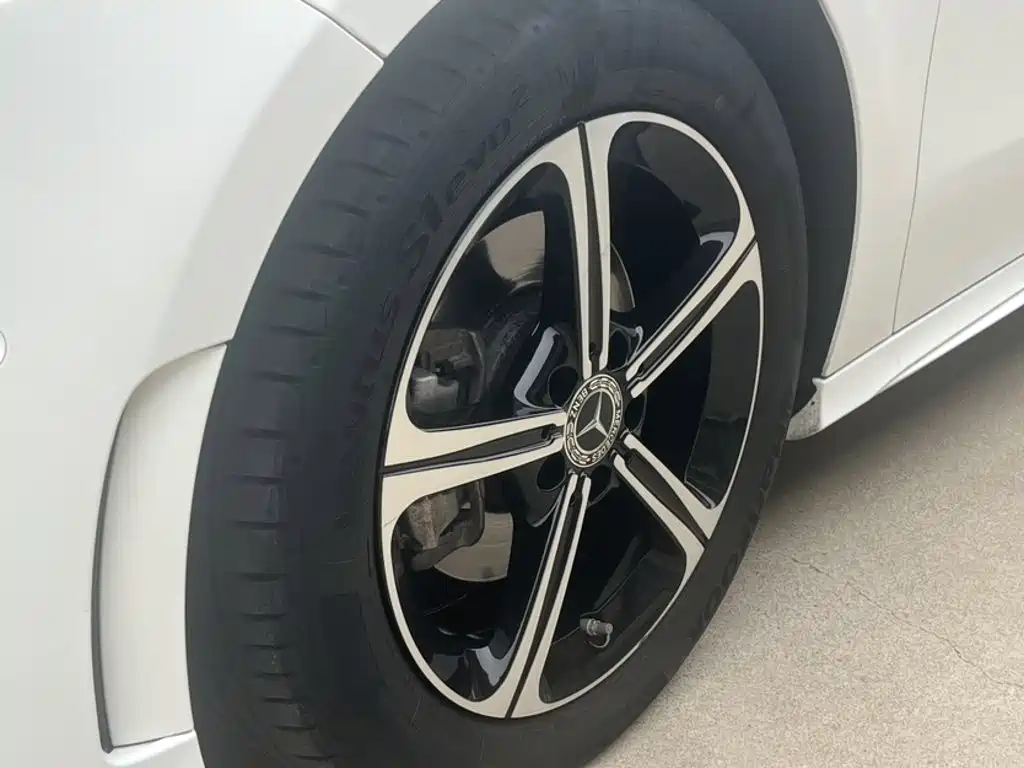 Mercedes-Benz A-Class — миниатюра 14