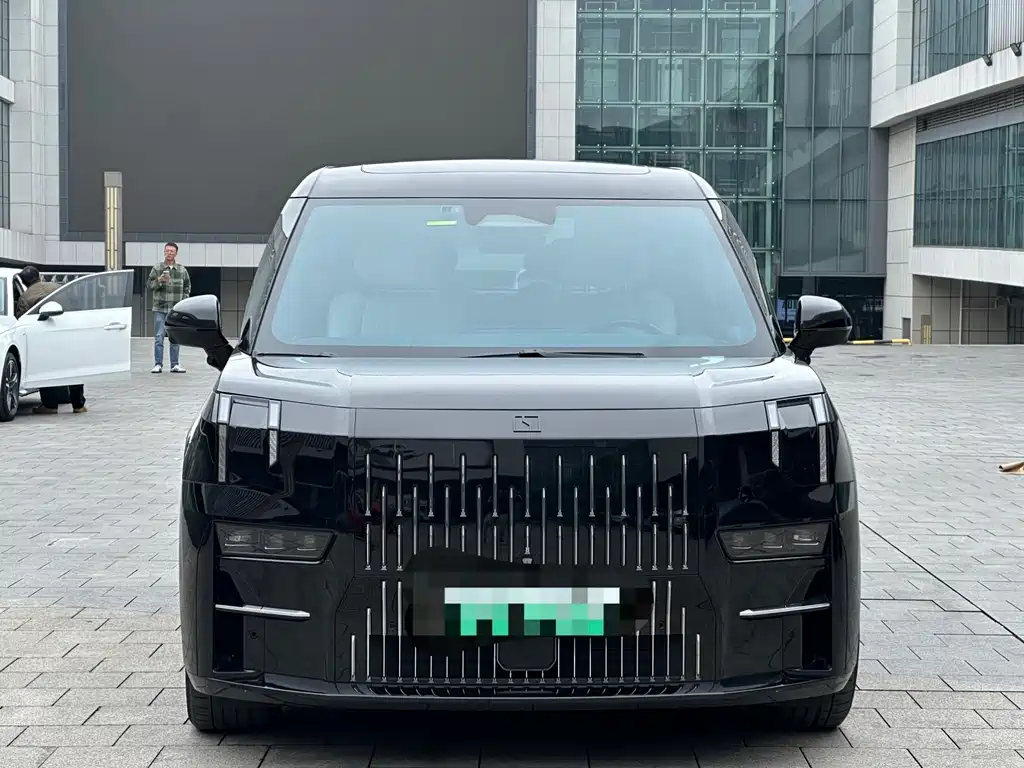 ZEEKR EXTREME KRYPTON 009