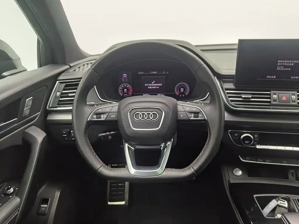 Audi Q5L — миниатюра 11