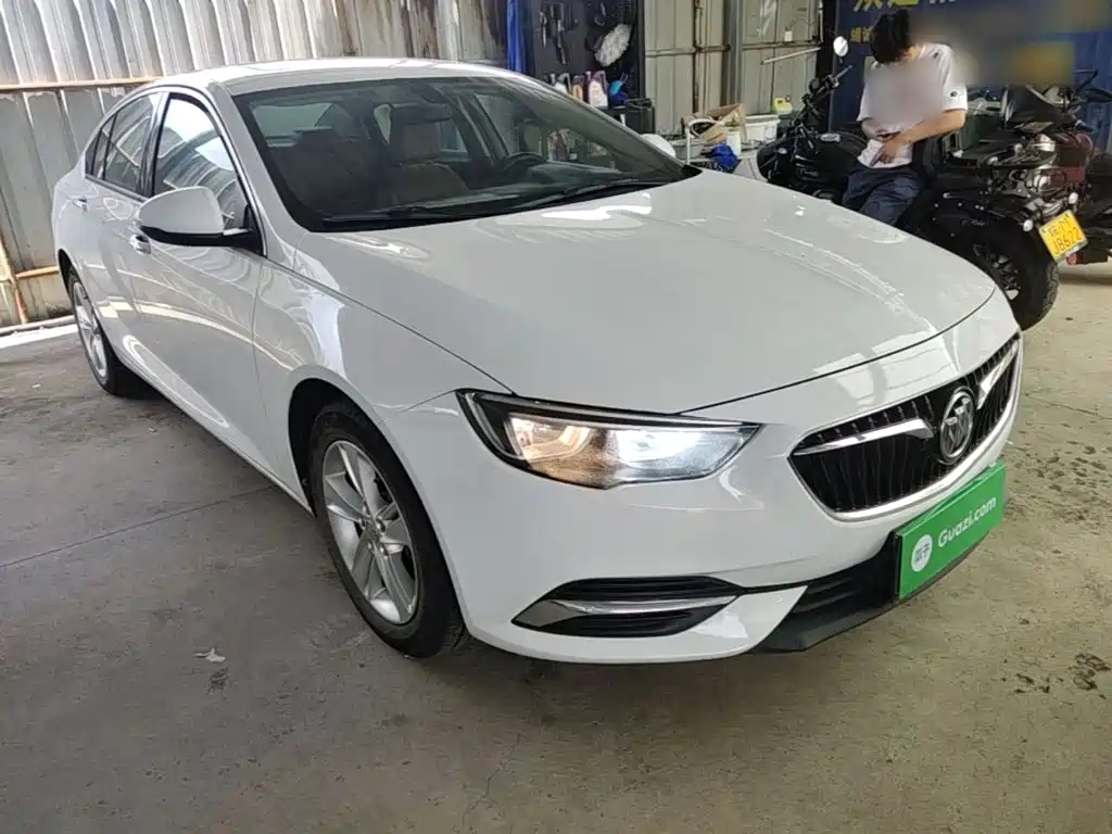 Buick Regal — миниатюра 4