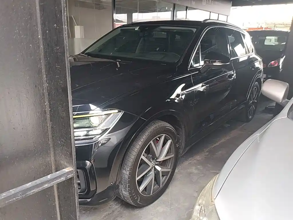 Volkswagen Touareg — миниатюра 2