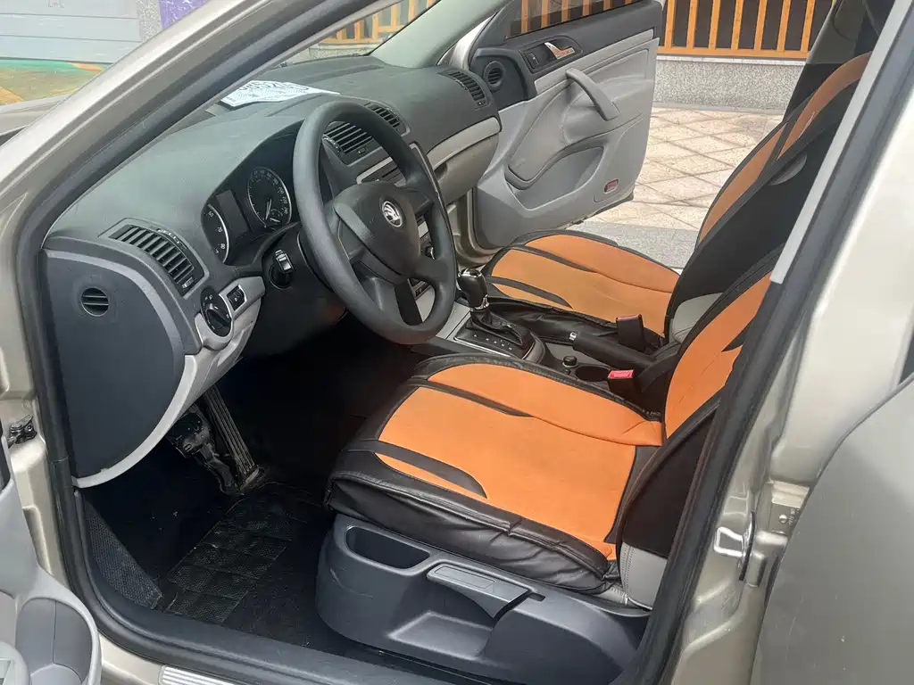 Skoda Octavia — миниатюра 8