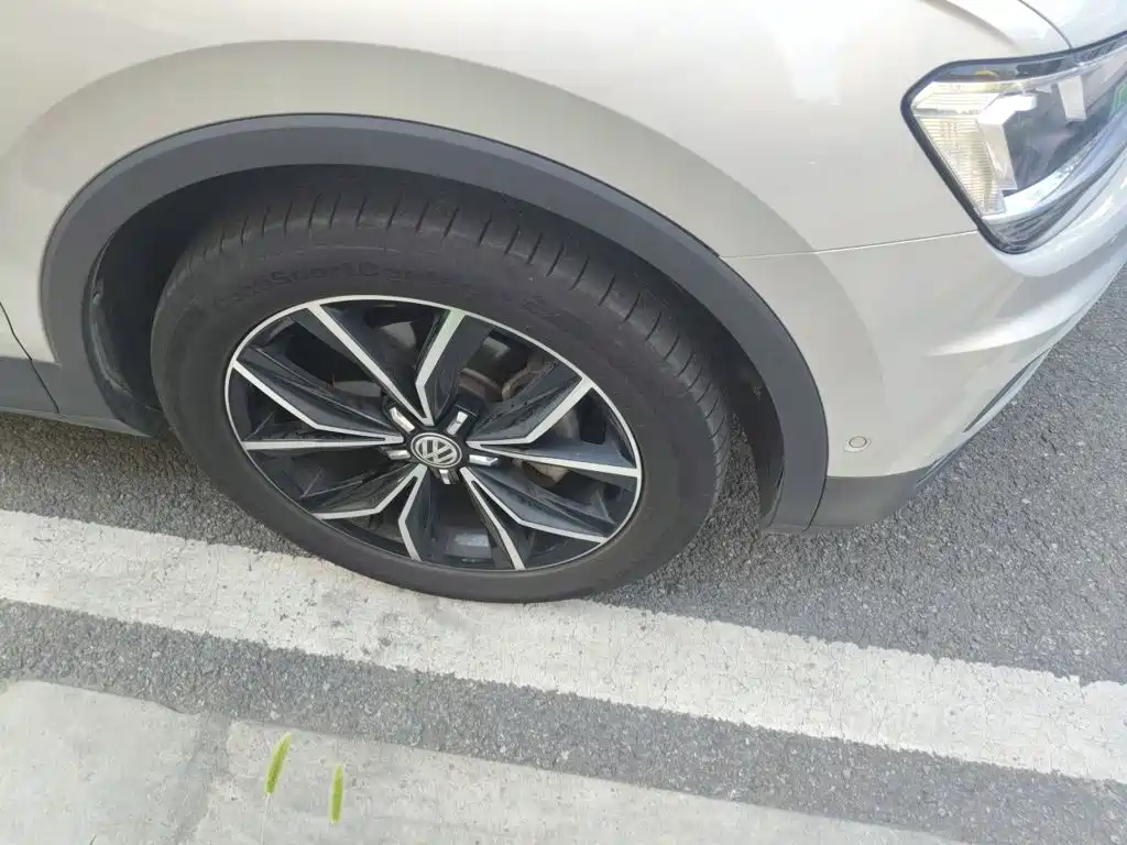 Volkswagen Tiguan L — миниатюра 8