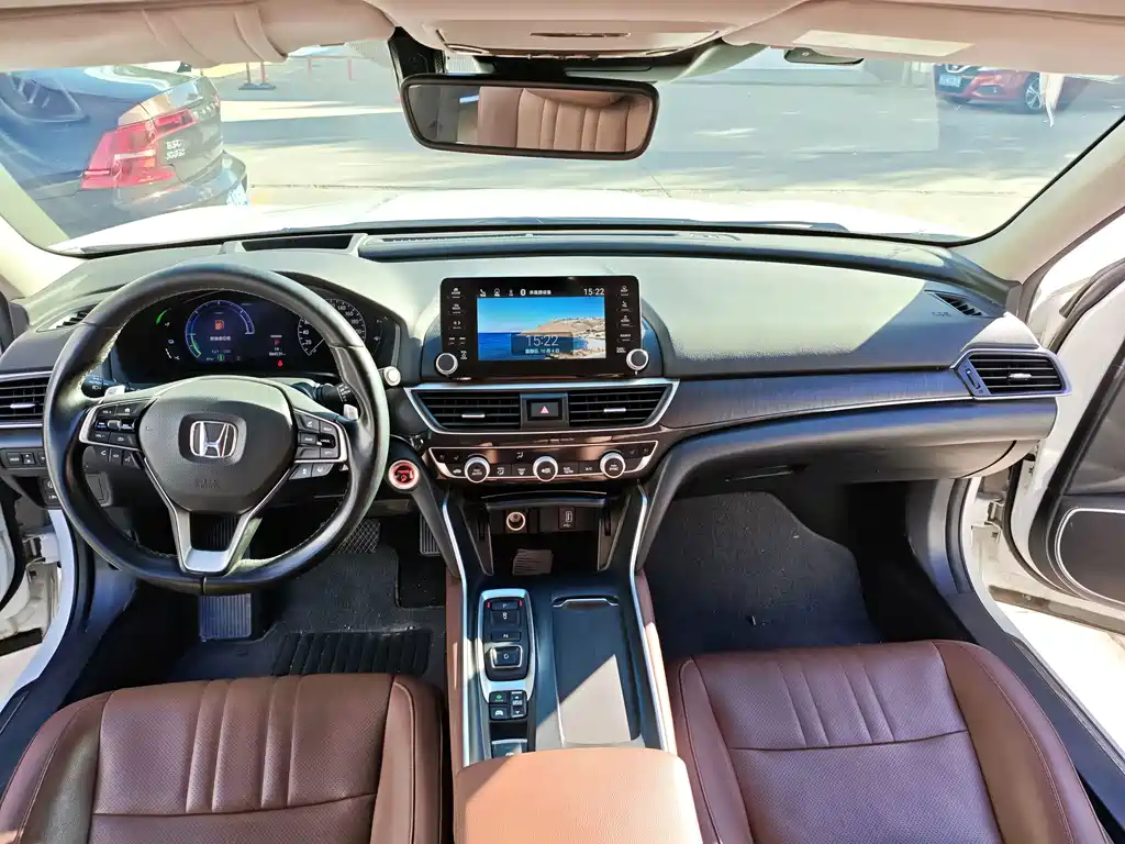 Honda Inspire — миниатюра 10