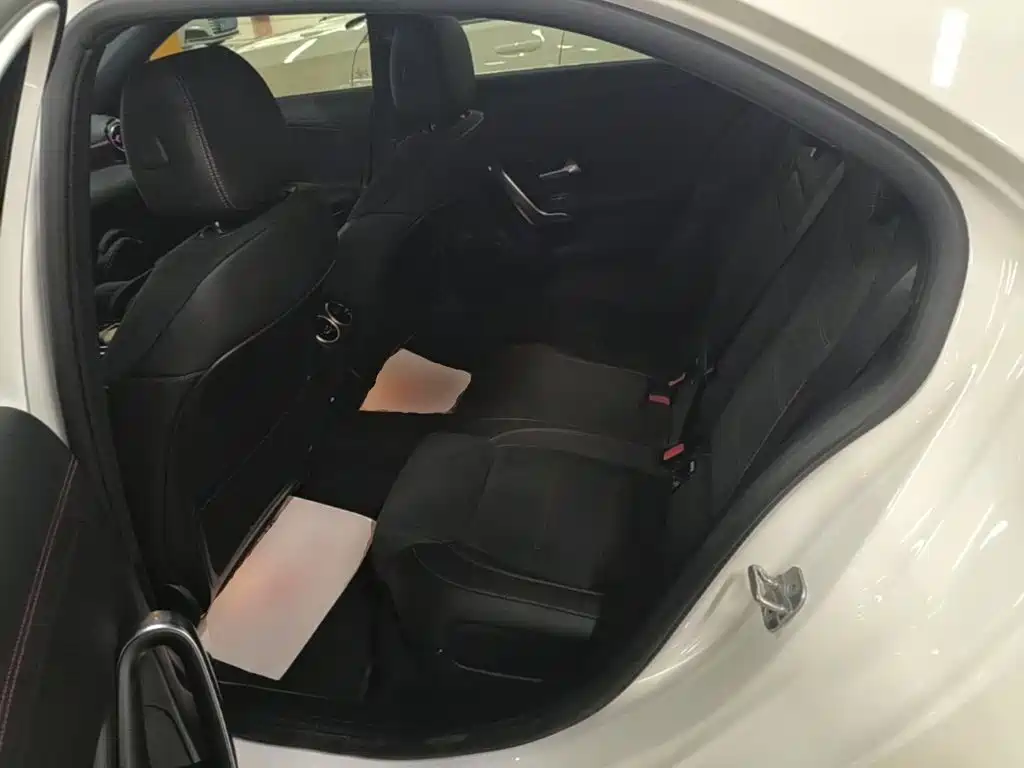 Mercedes-Benz A-Class — миниатюра 17