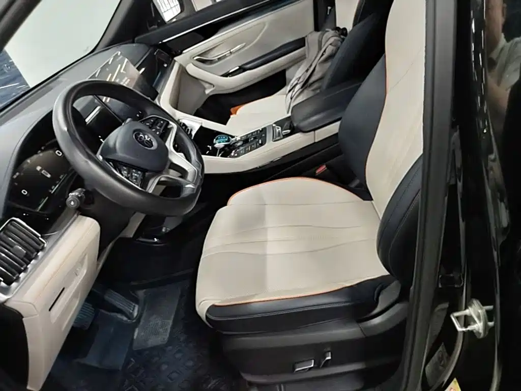 BYD PLUS New Energy — миниатюра 15