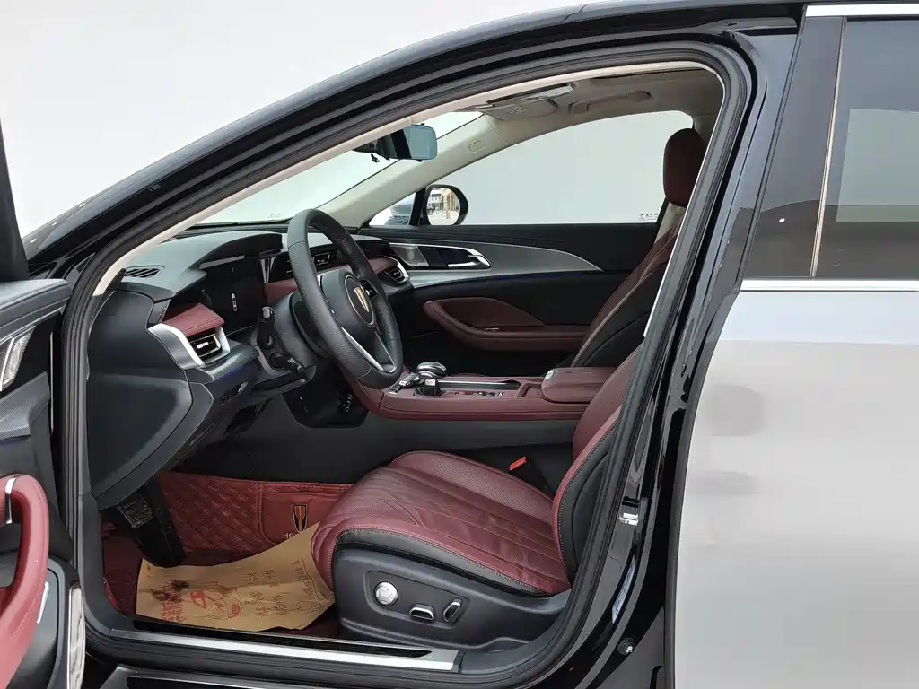 Hongqi Hongqi H5 — миниатюра 6