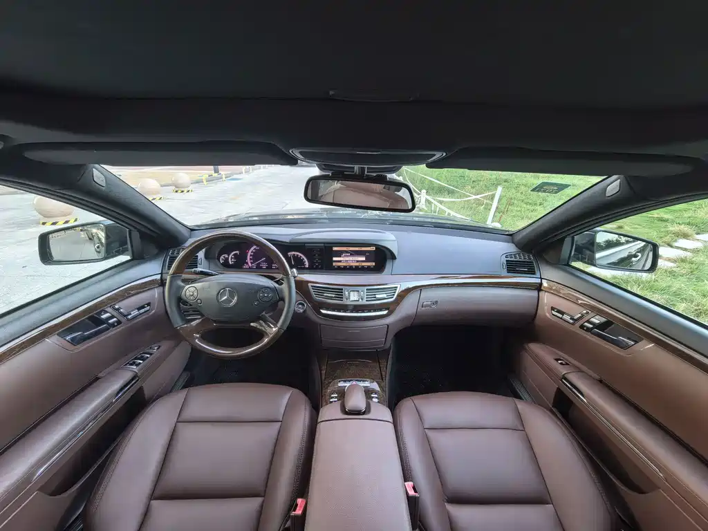 Mercedes-Benz S-Class — миниатюра 4
